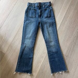 MOTHER The Patch Pocket Weekender Mid-Rise Flare Jeans